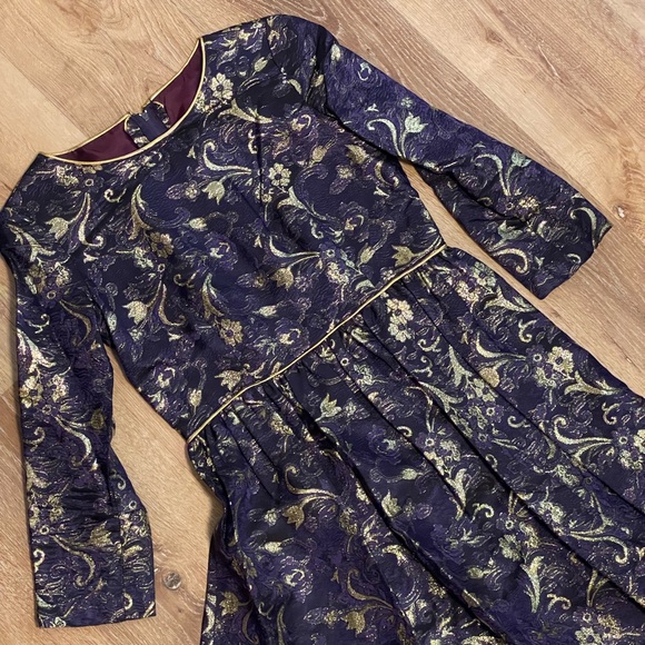 VTG Midnight blue gold lace fairytale princess dress formal gown sz small M 28”W - Picture 4 of 13